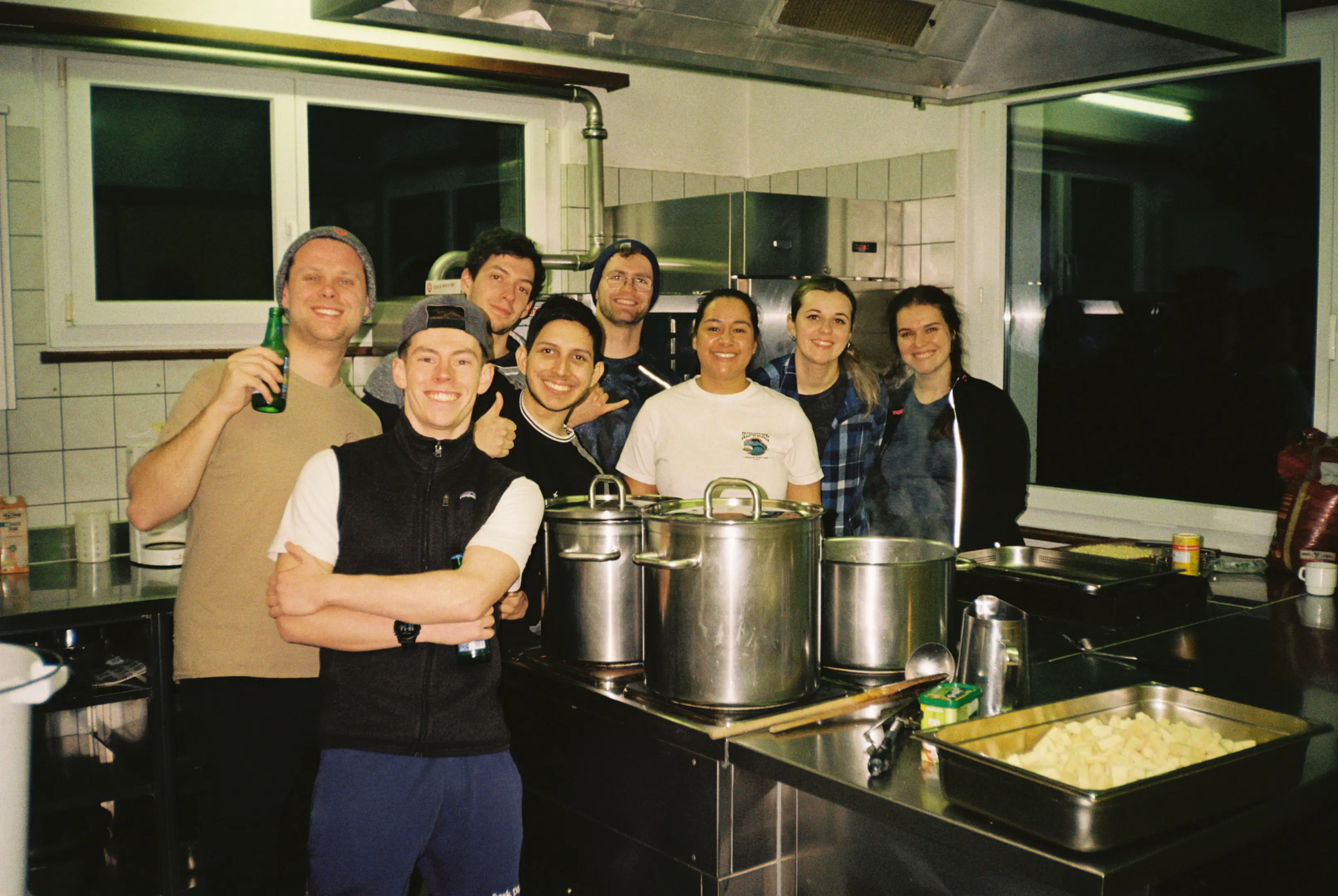 Kitchen raves and shared fondue feasts after long days on the slopes 🧀